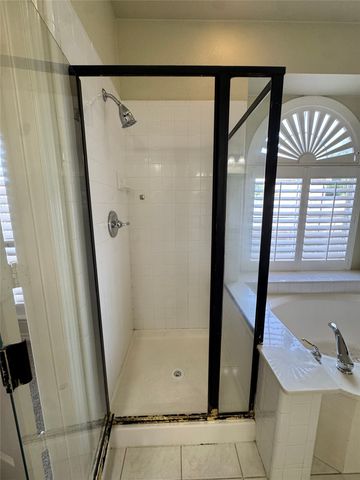 3006 Upland Drive, Mansfield, TX 76063