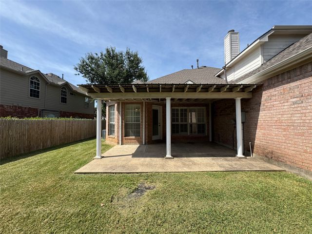 3006 Upland Drive, Mansfield, TX 76063