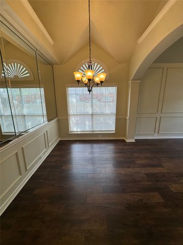 3006 Upland Drive, Mansfield, TX 76063