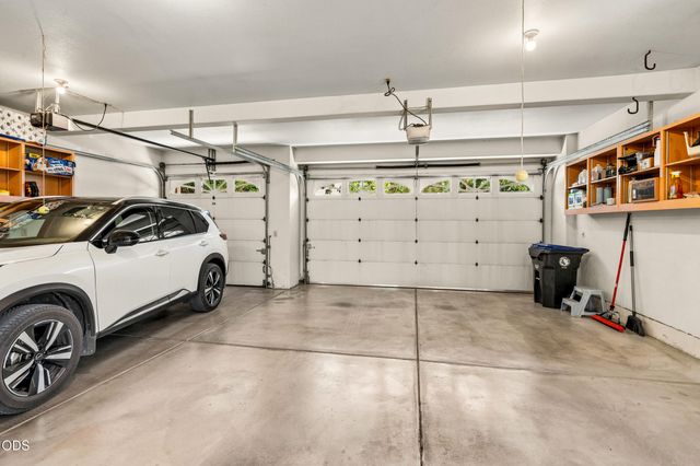 40 Ashland Acres Road, Ashland, OR 97520