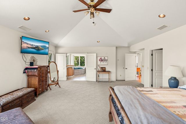 40 Ashland Acres Road, Ashland, OR 97520