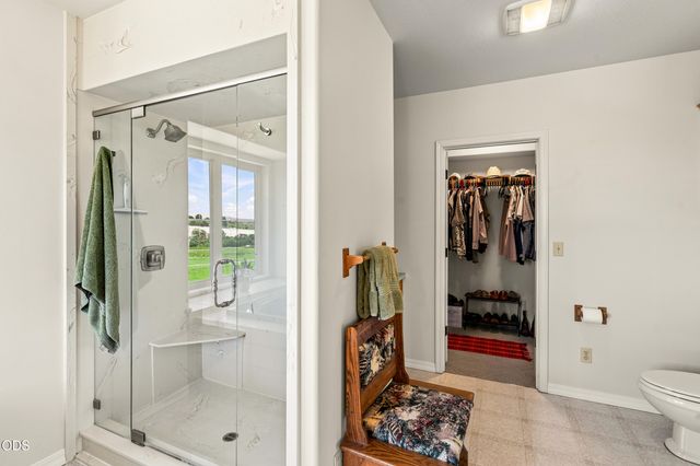 40 Ashland Acres Road, Ashland, OR 97520