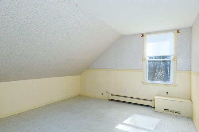 1138 Wachusett St, Holden, MA 01522