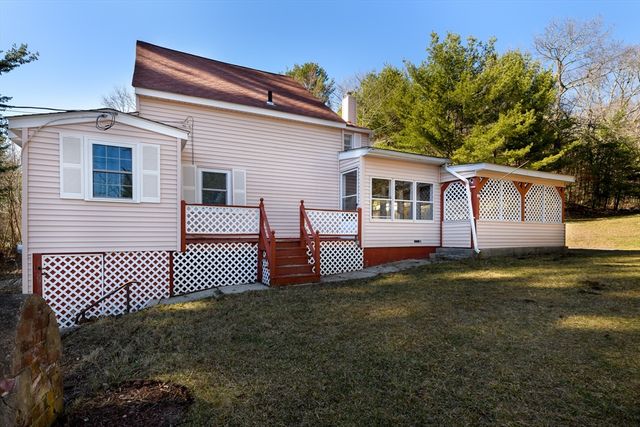 1138 Wachusett St, Holden, MA 01522