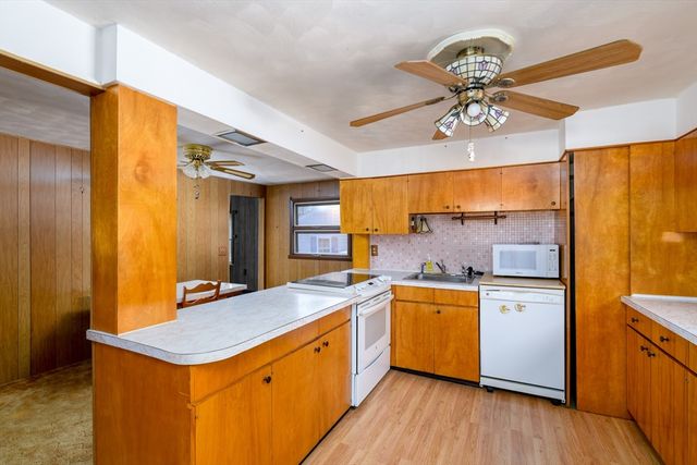 1138 Wachusett St, Holden, MA 01522