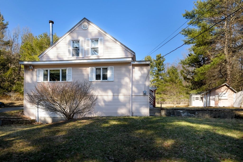 1138 Wachusett St, Holden, MA 01522