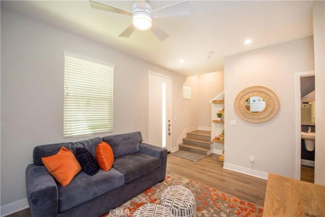 983 E Mason Lane 123, Anaheim, CA 92805