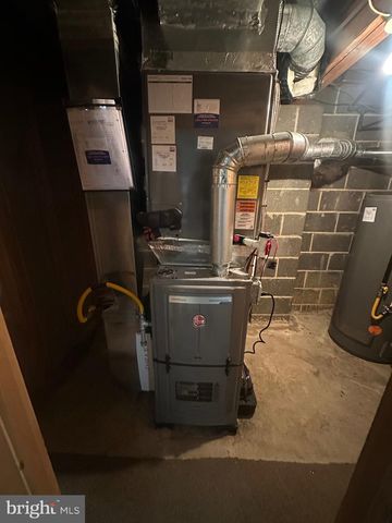 76 WILLOW CEDAR WAY, Blackwood, NJ 08012