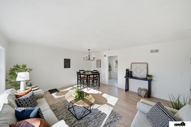 4901 W Benton Street, Lincoln, NE 68524