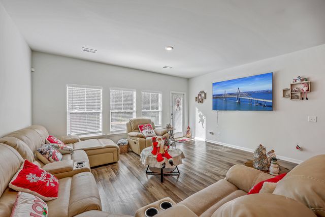 217 Pink Azalea Street, Summerville, SC 29485