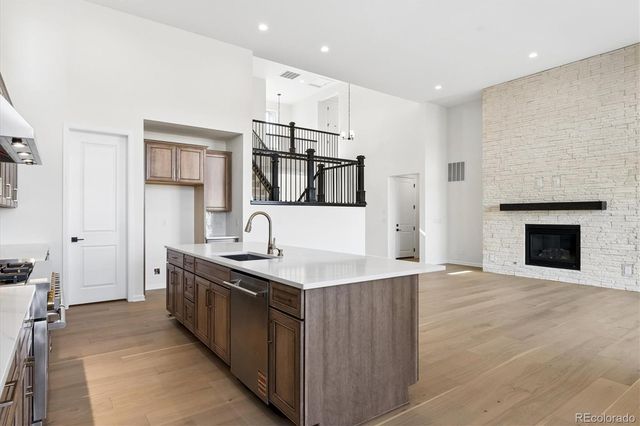 12851 W Roxbury Place, Littleton, CO 80127