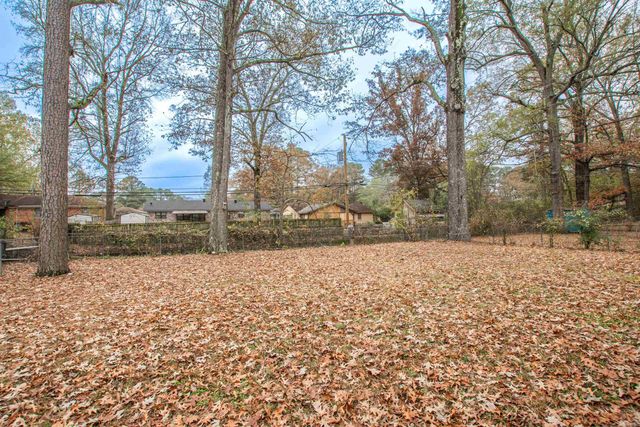 6101 Senate Drive, Little Rock, AR 72209