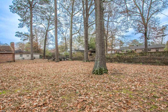 6101 Senate Drive, Little Rock, AR 72209