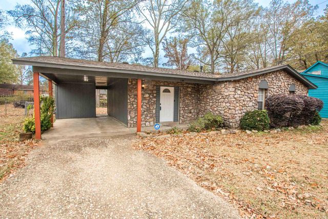 6101 Senate Drive, Little Rock, AR 72209