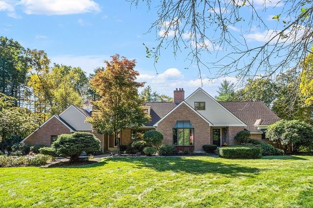 24 Long Hill, Boxford, MA 01921