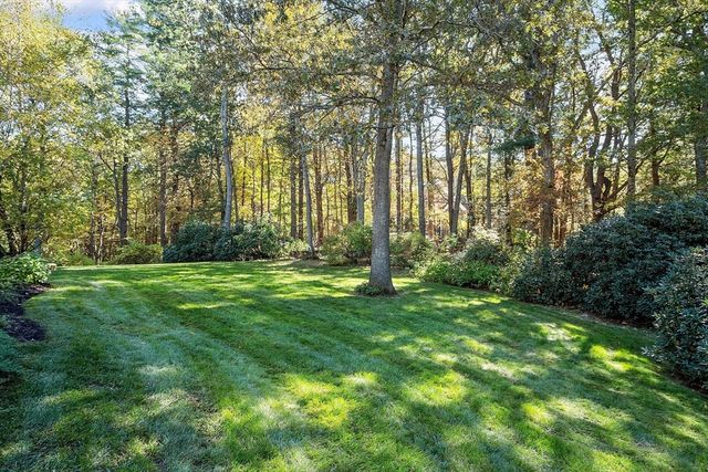 24 Long Hill, Boxford, MA 01921