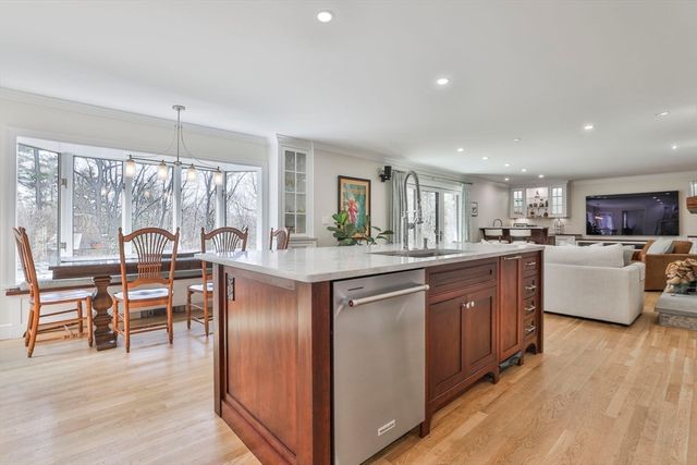 24 Long Hill, Boxford, MA 01921