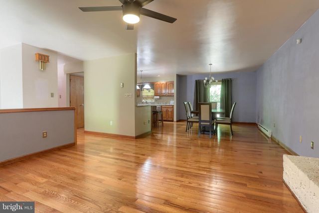 19 PEACH ST, Annville, PA 17003