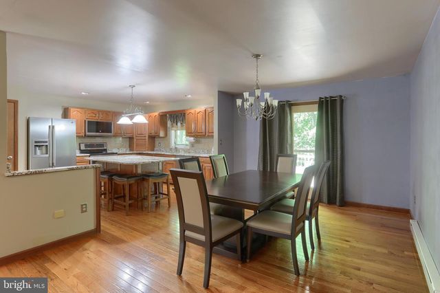 19 PEACH ST, Annville, PA 17003