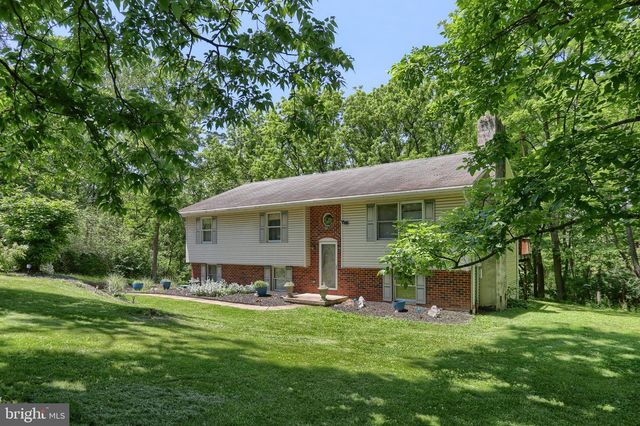 19 PEACH ST, Annville, PA 17003