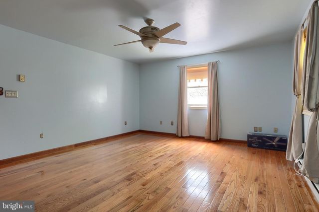 19 PEACH ST, Annville, PA 17003