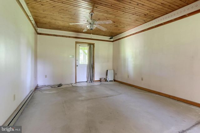 19 PEACH ST, Annville, PA 17003