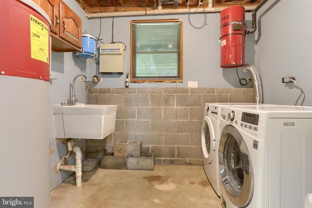 19 PEACH ST, Annville, PA 17003