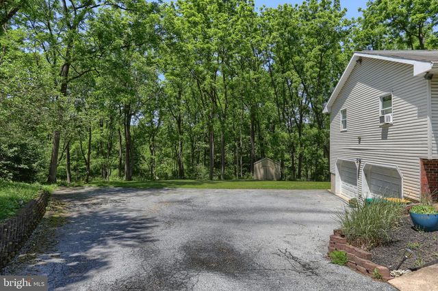 19 PEACH ST, Annville, PA 17003