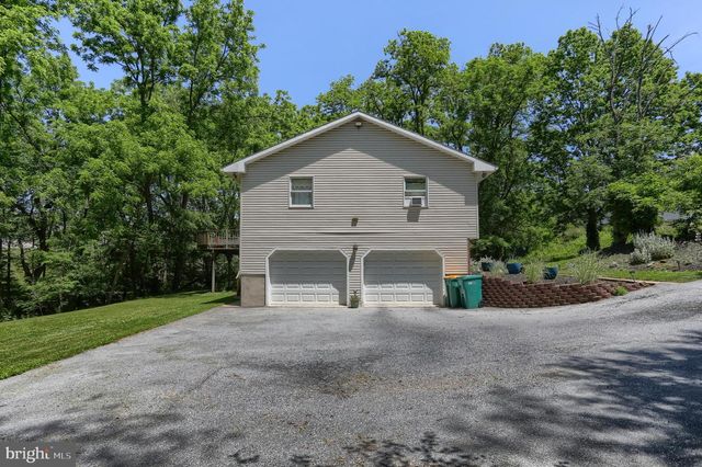 19 PEACH ST, Annville, PA 17003