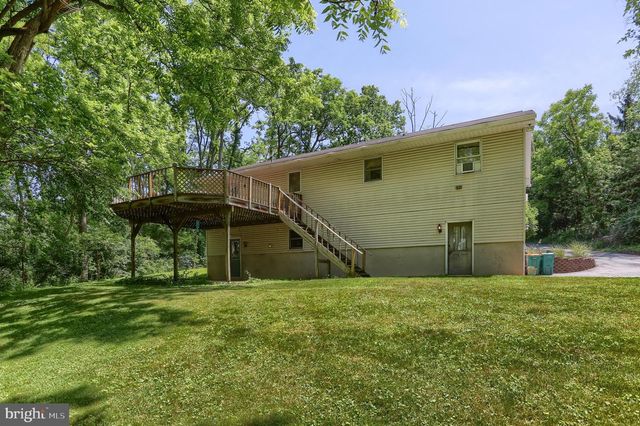 19 PEACH ST, Annville, PA 17003