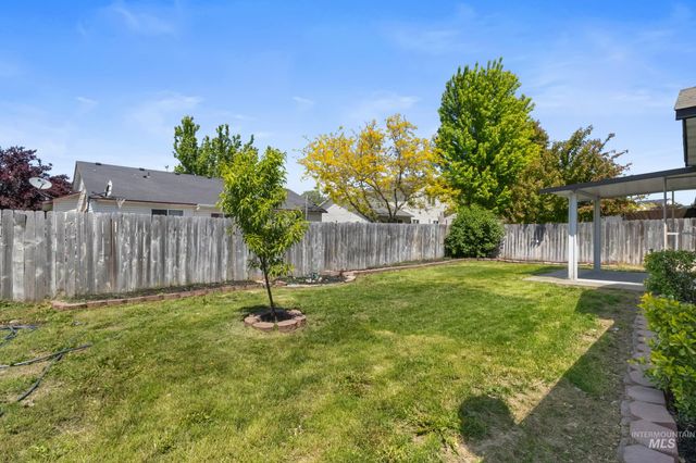 3324 E Princess Amy Ct, Nampa, ID 83687