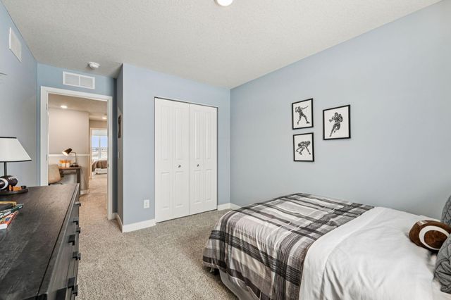 2068 Clearwater Terrace, Shakopee, MN 55379