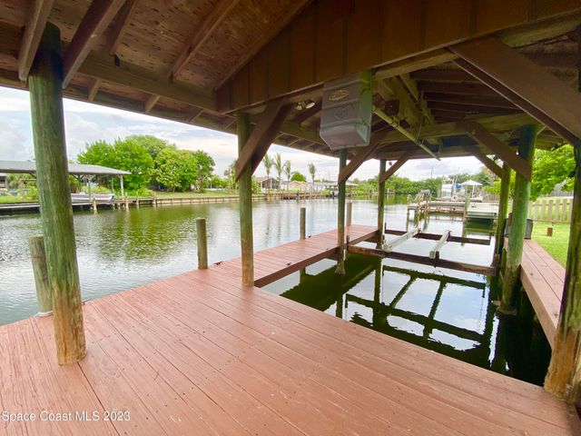 110 Deleon Road, Cocoa Beach, FL 32931