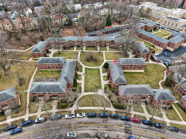 21910 75th Avenue 256B2, Oakland Gardens, NY 11364