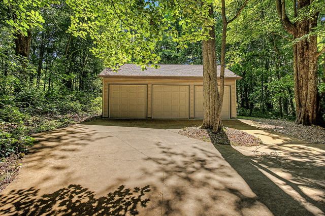 12017 Lilac Lane, Dowling, MI 49050