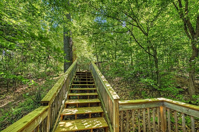 12017 Lilac Lane, Dowling, MI 49050