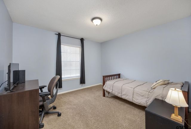 3613 Silverwood Dr, Tyler, TX 75701