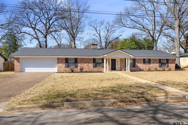 3613 Silverwood Dr, Tyler, TX 75701
