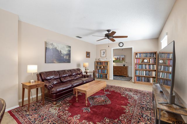 3613 Silverwood Dr, Tyler, TX 75701