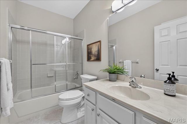 12938 Twin Meadows Court, St Louis, MO 63146