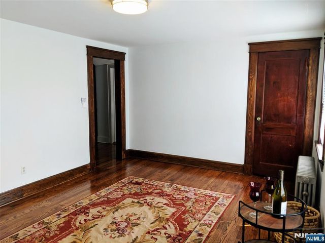 292 Wiley Place, Wyckoff, NJ 07481