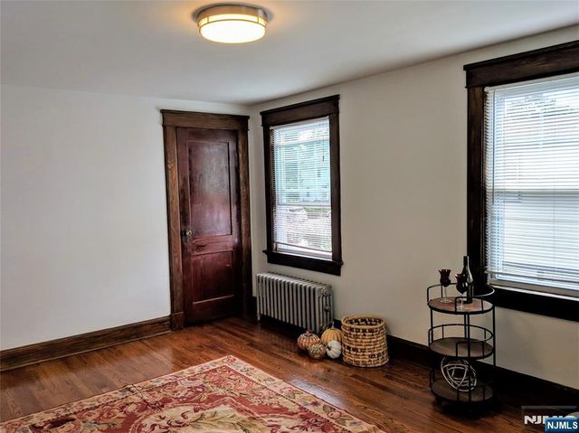 292 Wiley Place, Wyckoff, NJ 07481