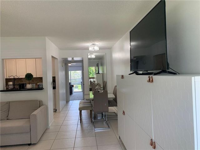 330 Mansfield H 330, Boca Raton, FL 33434