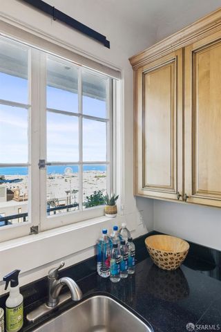 2130 Leavenworth Street 6, San Francisco, CA 94133