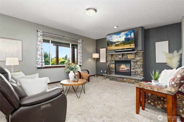 10920 233rd Street NE, Arlington, WA 98223