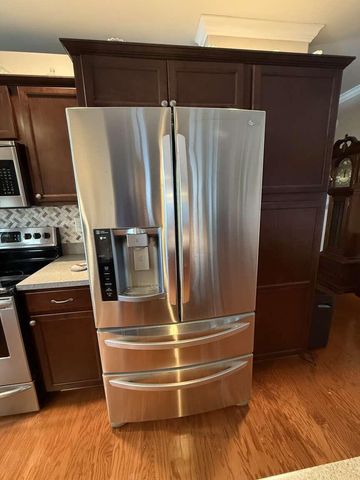 101 Rumsey Circle Drive, Versailles, KY 40383