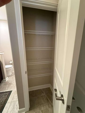 101 Rumsey Circle Drive, Versailles, KY 40383