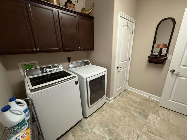 101 Rumsey Circle Drive, Versailles, KY 40383