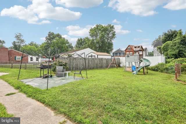 73 TROY AVE, Gibbstown, NJ 08027