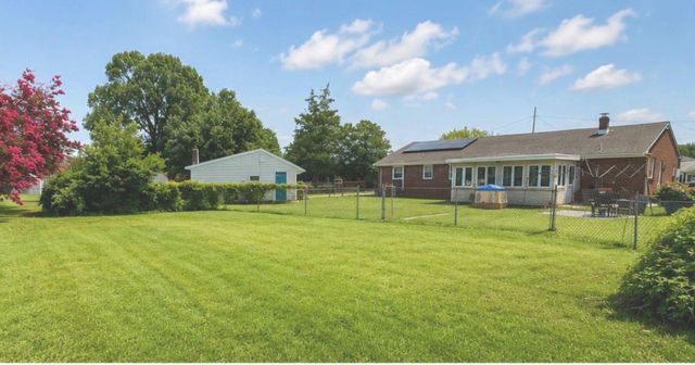 73 TROY AVE, Gibbstown, NJ 08027